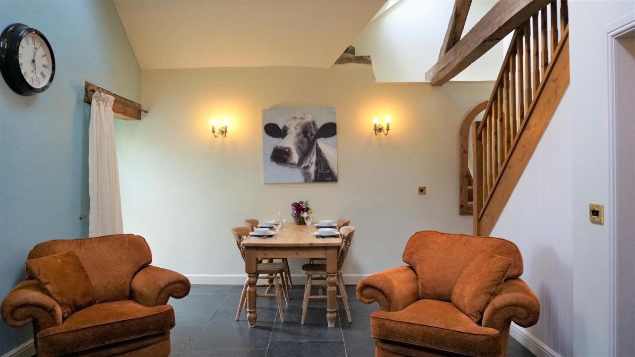 Sheep Dip Cottage - 5* Cyfie Farm, With Log Burner And Private Hot Tub Llanfyllin Buitenkant foto